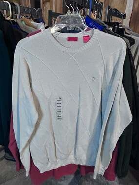 NWT IZOD Men's Windowpane Argyle Knit Long Sleeve Crewneck Sweater - 100% Cotton